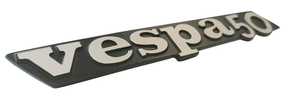 LEGENDA DA TAMPA LATERAL ESQUERDA «VESPA 50» (ALUMINIO PRETO/CINZA) PARA VESPA PK50 FL2 - Image 3