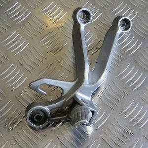 Suporte Direito Passageiro Suzuki GSXR1000 K3/4